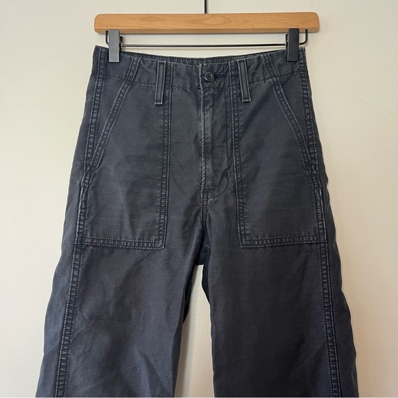 Levi's Black Ribcage Straight Loose Fit Pants Women's 24 - Picture 3 of 9